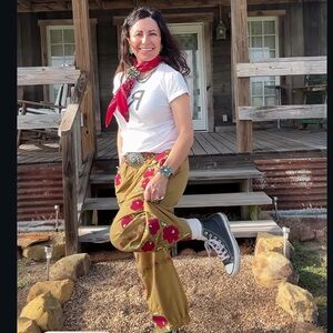 Rodeo Quincy Joggers w/cross stitch roses